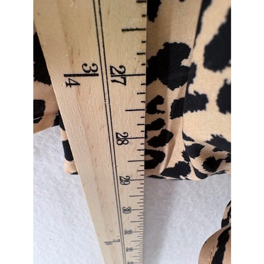 Emily Wonder Plus Size 1X Animal Print Tunic Top Short Sleeve‎ NWT - Picture 6 of 7